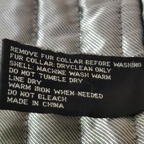 Ensign London Black Insulated Jacket Size Medium - Picture 9 of 13